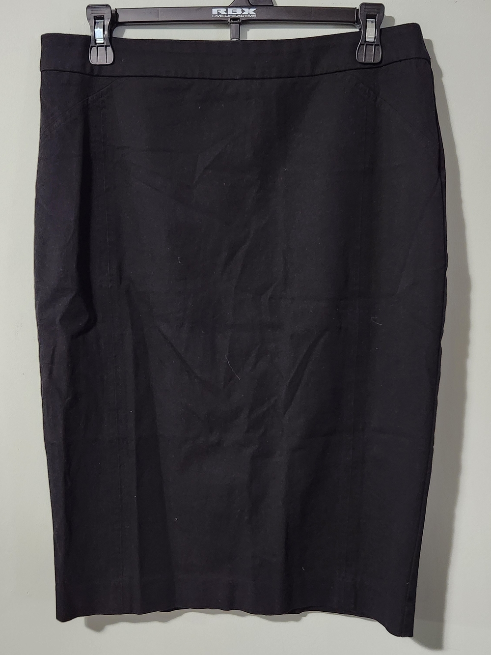 Reitmans Black Pencil Skirt - Sleek Workwear
